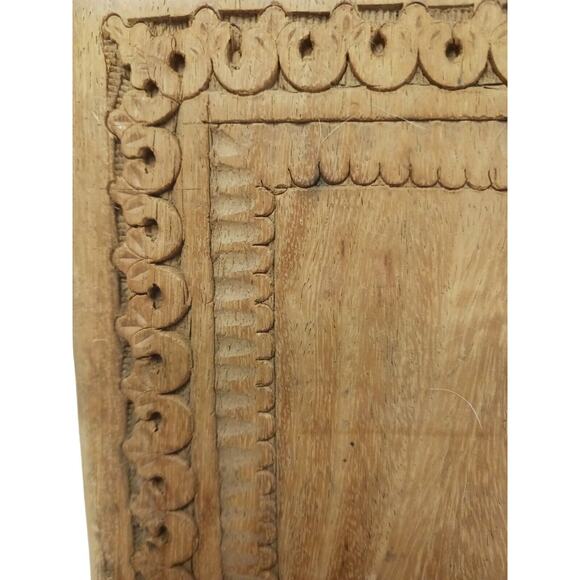 Vintage Cigar Box RARE HAND CARVED Cedar Wood Brass Handle SLOTTED Compartments - Picture 9 of 16